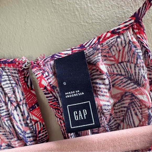 Gap Burgundy Maroon Leaf Plant Print Shorts Romper - Picture 5 of 8